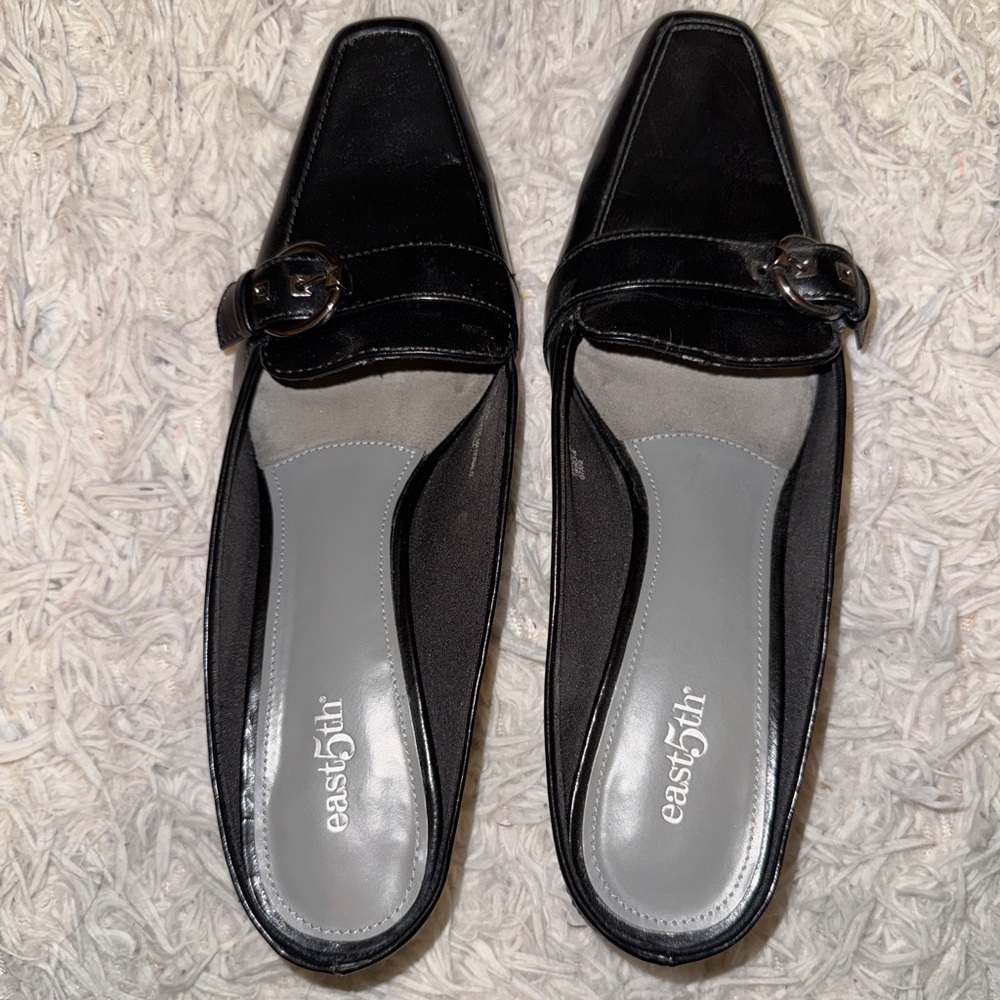 East 5th black kitten heels